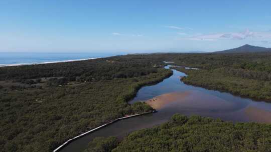 俯瞰乌伦加木板路，俯瞰贝林格河大分水岭的