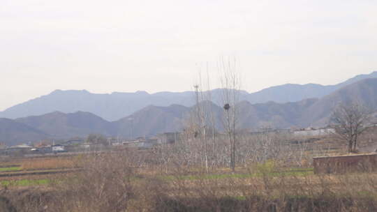 风景 沿途 高速公路 大山 秋天