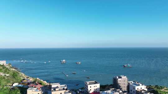 大海渔船航拍海上船只海洋风光碧海蓝天风景