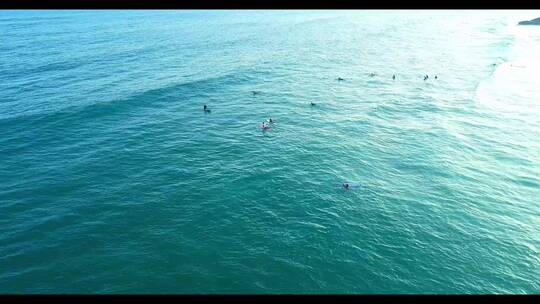 海边冲刷海岸海洋海水沙滩浪花海浪06视频素材模板下载