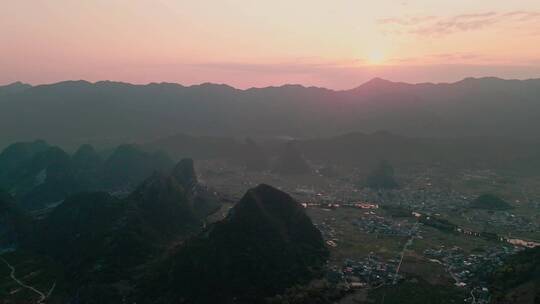 航拍 桂林 广西 山 夕阳 高速 村落 4K LOG