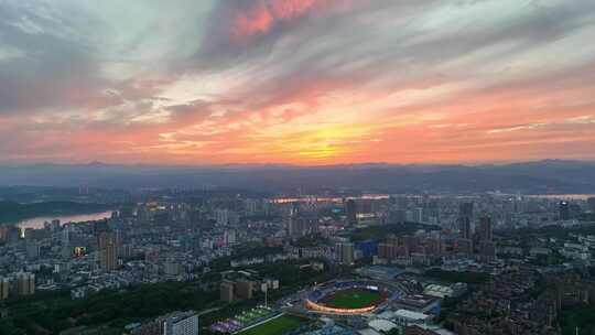 航拍宜昌城市晚霞风景