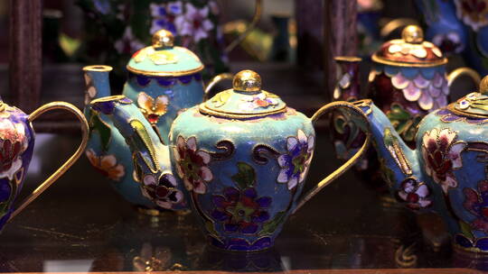 北京传统工艺品_景泰蓝茶壶