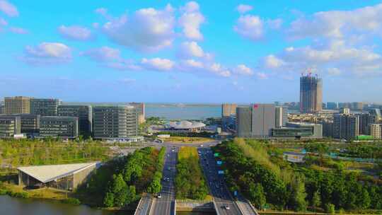 上海临港区滴水湖全景4K航拍