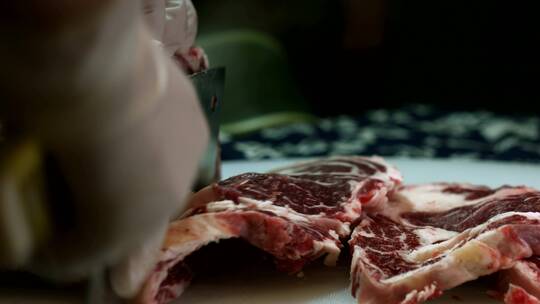手切牛排雪花大片肉烤肉肥瘦相间牛肉