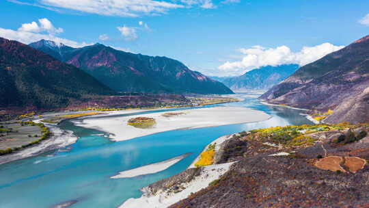 西藏林芝大峡谷航拍延时