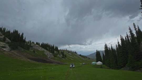 新疆博乐天山大峡谷自然风景