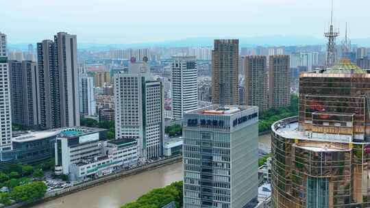 浙江省宁波市江北区老外滩街景外滩大桥余姚