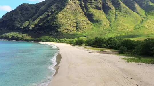 沙滩海浪山脉岩石空境