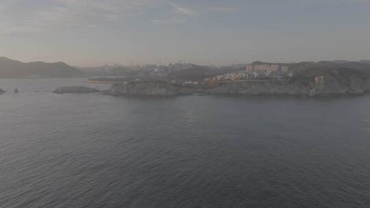 滨海城市 黄昏远景航拍