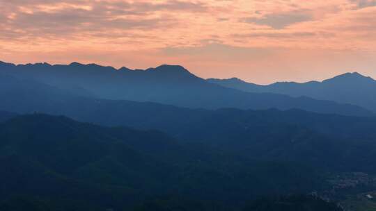 4k航拍山川云雾缭绕美丽中国大气风景视频