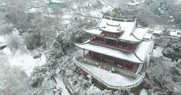 武汉晴川阁公园雪景风光