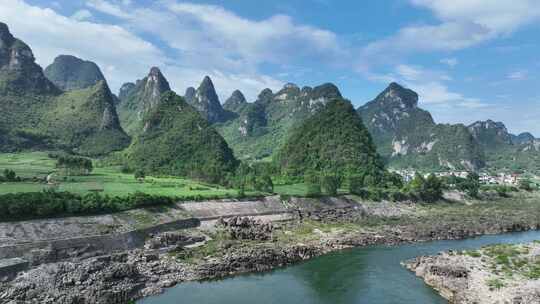 航拍广西河池龙江喀斯特地貌绝美风景山水