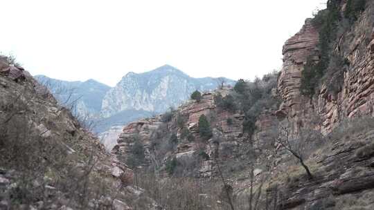 岩石 石头 高山 山 山区 山地