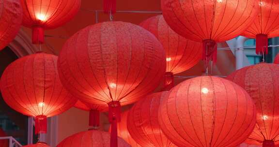中秋节晚上的中国传统灯笼