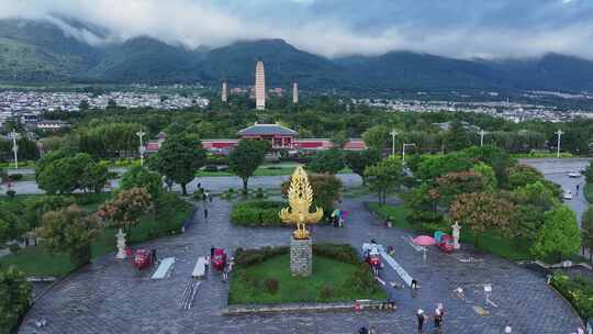 大理崇圣寺三塔