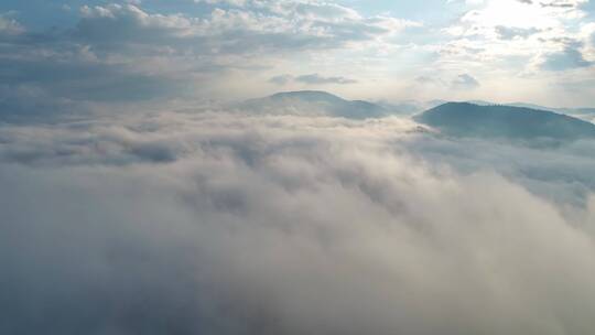 4K天空云海太阳转场空镜蓝天崇山峻岭山脉