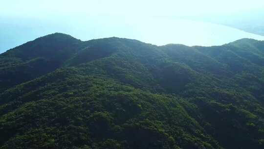 南湾猴岛上的呆呆岛全景