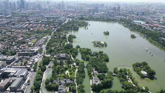 航拍山东济南大明湖5A景区