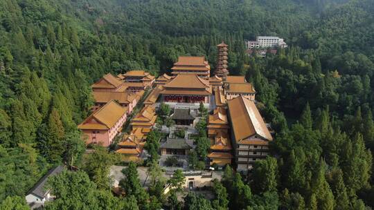 航拍杭州临安西天目山禅源寺