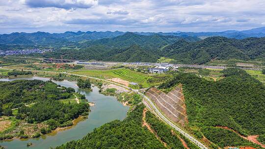 航拍延时旅游公路