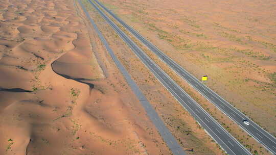 沙漠公路货运交通运输物流道路运输沙漠荒漠