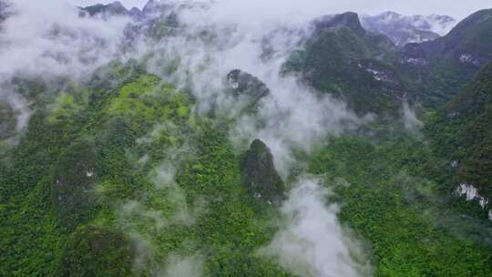 航拍雨后群山云雾缭绕山峦叠嶂山脉山川