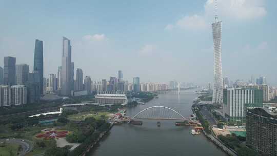广州海心桥修建中