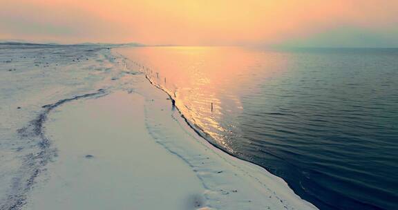 青海湖 春季 湖边 雪景 航拍 光线 湖水