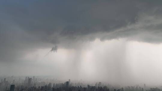 浦西暴雨航拍