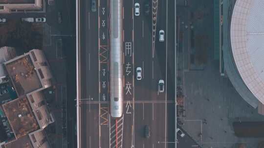 城市高架桥公路