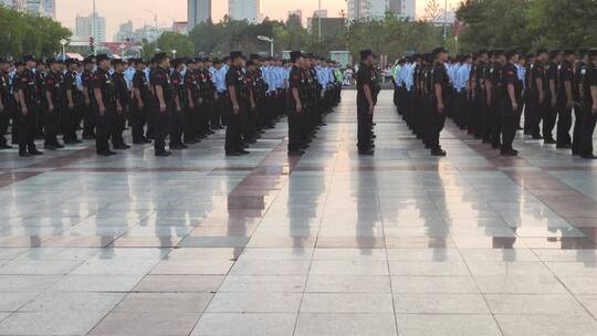 公安机关扫黑除恶大会