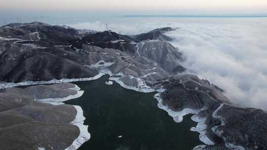 广西全州天湖雪景平流雾