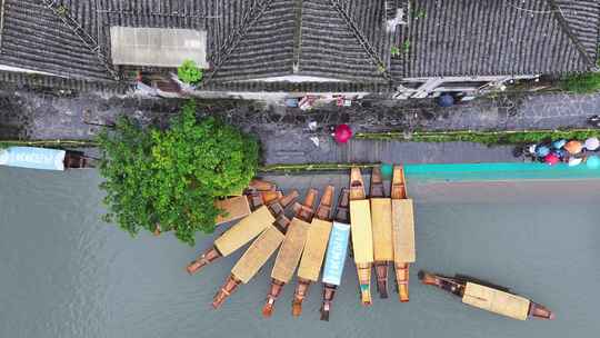 4k湖南湘西凤凰古城烟雨航拍