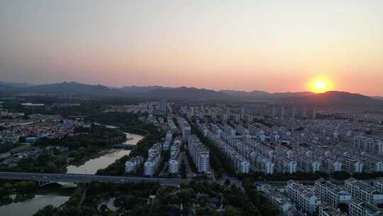 航拍山东潍坊青州古城夕阳晚霞