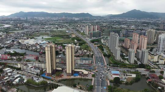 航拍城市风景 车流