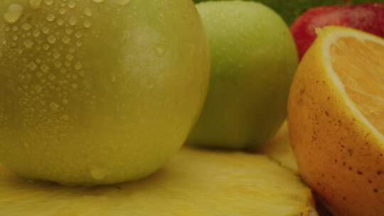 different-types-of-fresh-fruit