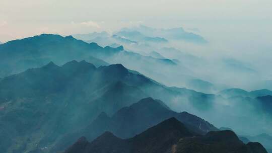 唯美大气山脉连绵