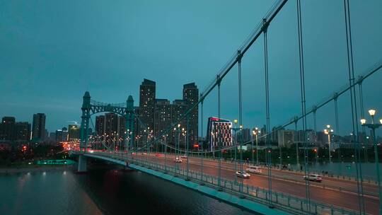 武汉古田桥，夜景上升下摇镜头