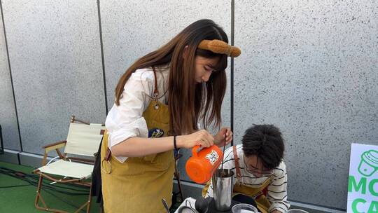 露营市集，手冲咖啡拉花展示