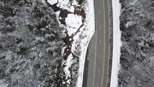 雪山高速公路视频素材模板下载