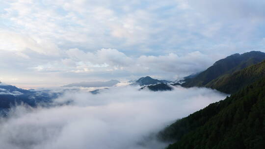 雨后清新通透的山川云雾视频素材模板下载