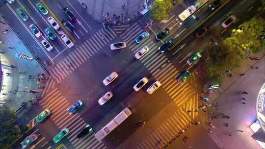 杭州西湖平海路步行街车流人流夜景延时