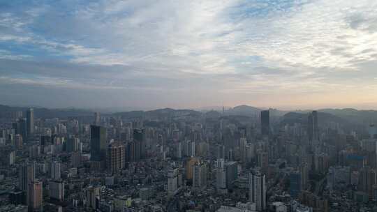 航拍贵州贵阳城市天际线