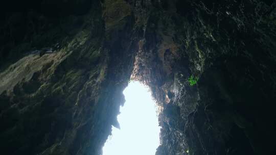 溶洞洞口自然景观素材