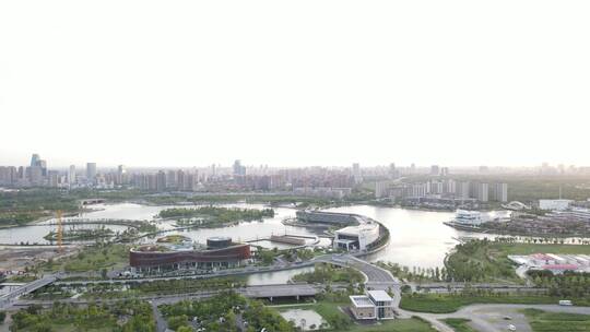 上海之鱼奉贤泡泡公园奉贤博物馆全景4K航拍视频素材模板下载