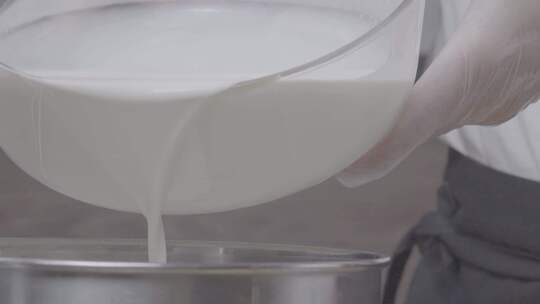 不同角度牛奶升格