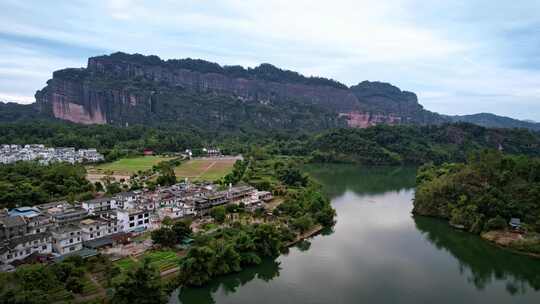 航拍韶关丹霞地貌 丹霞山阳元峰长老峰景区