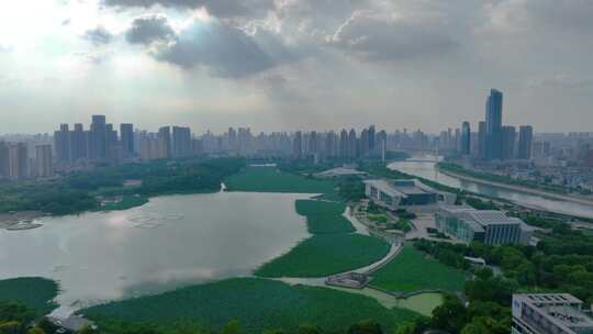 湖北武汉月湖龟山电视塔汉江琴台大剧院风景