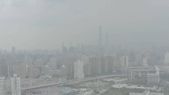 上海云雾天气航拍